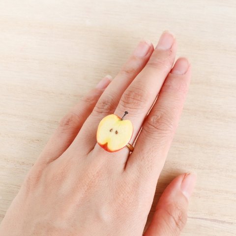  〈APPLE PIE PARTY〉半分リンゴの指輪