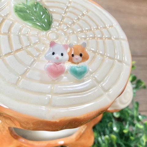 ハムスター＆ハートマカロンピアス❁⃘*.ﾟシロとノーマル ハンドメイド