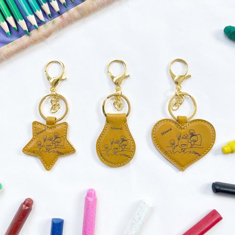  "スマホで撮って送るだけ"「子供の絵」から作る世界で一つのキーホルダー　マスタードイエロー　ゴールド金具