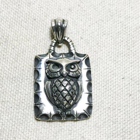 ペンダントトップ フクロウ ネックレス 梟 シルバーアクセサリー owl シルバー925 SILVER 新品未使用 即決