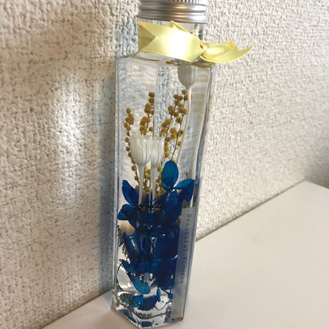 紫陽花とミモザのハーバリウム