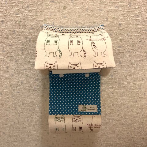 トイレットペーパーホルダーカバー(二足歩行猫/青)