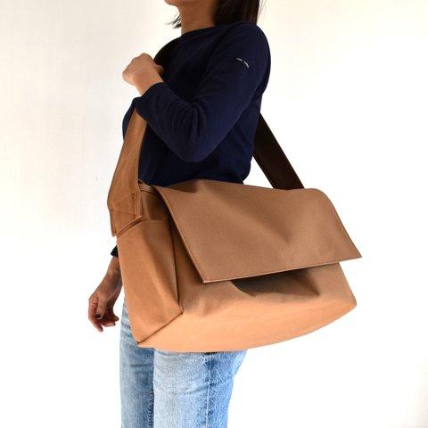 POST SHOULDER TOTE BAG(モカ/ベージュ)