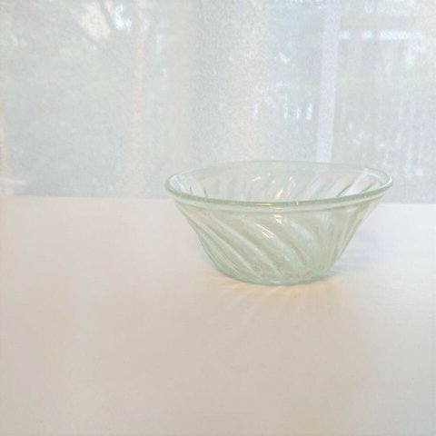 白緑（Byakuroku）のモール鉢