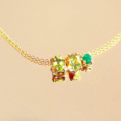 - aki mikaku - Emerald & Green Spphire & Peridot Necklace