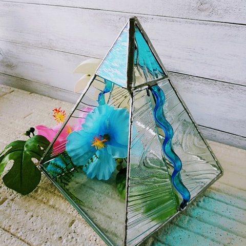 【涼しげな海のピラミッドテラリウム(青色)】❇️いつもお部屋は、Summer vacation(o^－^o)