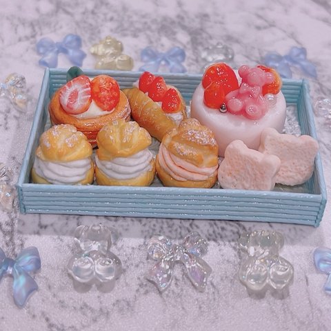 🩵クマさんのケーキ🍰🩵ミニチュアスイーツ ミニチュアパン　スイーツBOX🧺✨