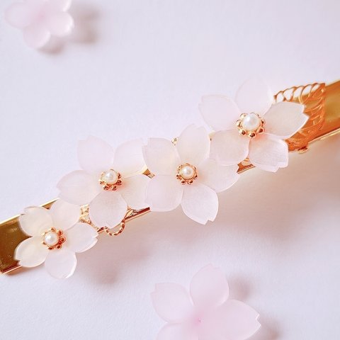 桜の満開ヘアクリップ