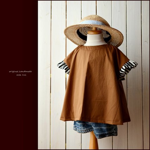 sale! Ｃｈｅｃｋ＆ｓｔｒｉｐｅ海のブロード　キャメル　フリル袖ブラウス