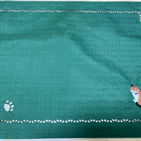 ランチョンマット　猫刺繍