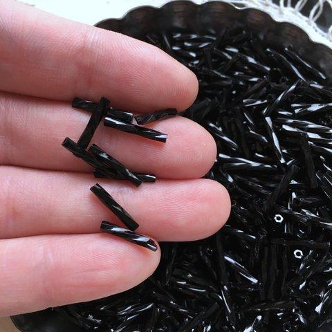 【10g】約110粒/12mm/ブラック/ガラスツイスト竹ビーズ