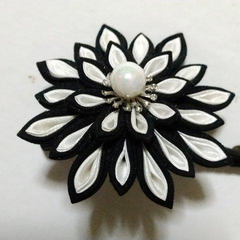 つまみ細工花クリップ5 Tsumami zaiku flower clip5