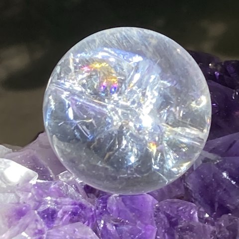 万華鏡✨　レインボークォーツ　クリスタル　タンブル　水晶　原石　穴あきパーツ