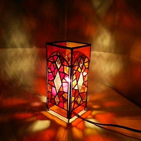 ステンドグラスのランプ 夕陽