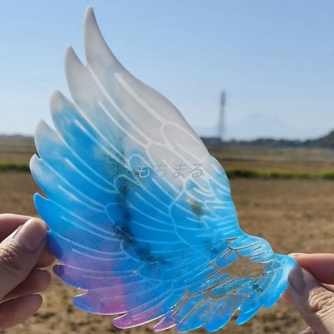 【青×白×紫】天使の羽 レジン 飾り 羽根  空色 コースター 置物ꕤ︎︎