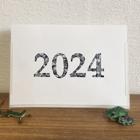 2024年 卓上カレンダー ( 1月始まり A5サイズ )　 爬虫類 蛙 トカゲ 壁掛け