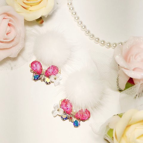 選べるカラー！ butterfly&flower minkfur ビジューピアス フラワーピアス ファーピアス  