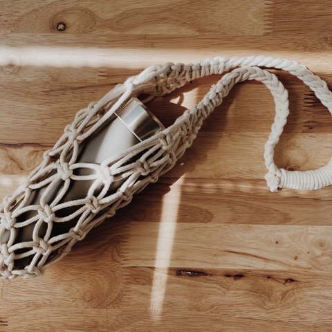 マクラメ編みのボトルホルダー オーガニックコットン100% || macrame bottle holder organic cotton 100%