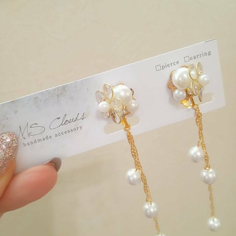 【新作☆】white pearl flower chain earring