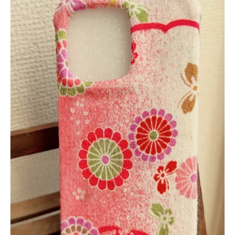 ♢iPhone14PRO ケース　ちりめん和柄　ピンク♢