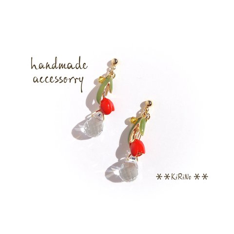 NEW!赤色🌷チューリップ🌷ピアス