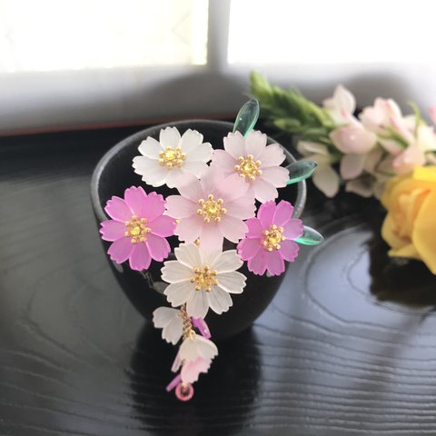 可憐｡｡。秋桜(コスモス)三色♪～ヘアクリップ(簪)～