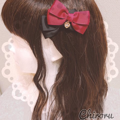 ダブルリボンハートチャーム♡ヘアクリップ(ブラック×ボルドー) 量産型 地雷ロリィタ ゴスロリ メイド コスプレ 病みかわ クラシカル アイドル衣装  コンカフェ ヲタ活 推し  双子コーデ オフィス