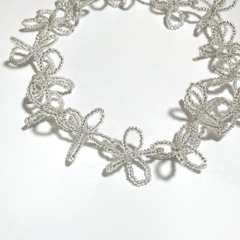 silver × flower  necklace