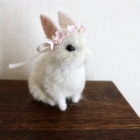 羊毛フェルト　うさぎ🐰選べるヘアドレス💐