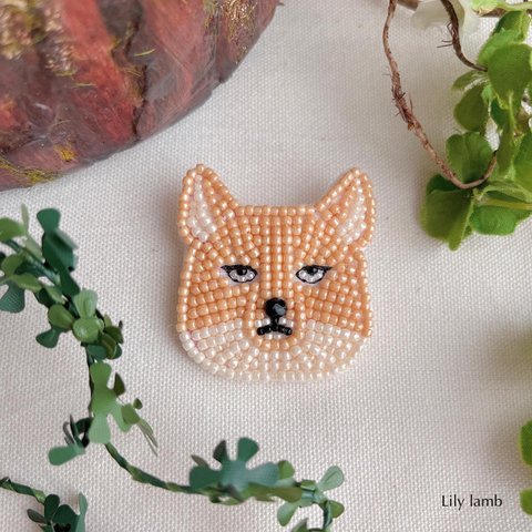 ビーズ刺繍のチベットスナギツネ　※受注制作