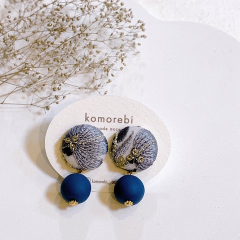 【再販】ピアス　イヤリング　大ぶり　刺繍　インド刺繍　ナチュラル　シンプル　普段使い　プチギフト　プレゼント　ウッドビーズ　春