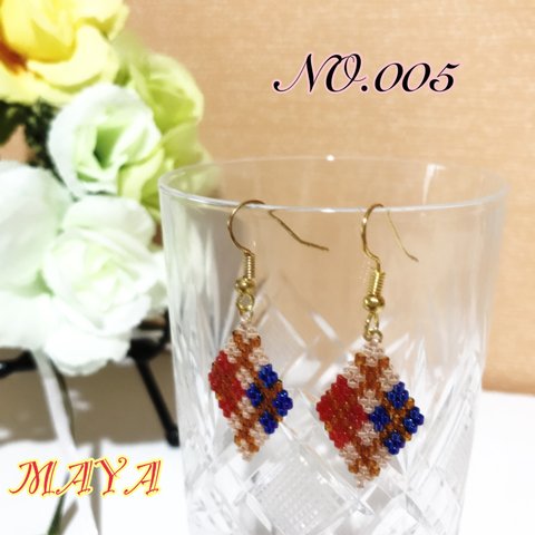 【送料無料】☆NO.005☆ チェックピアス♡