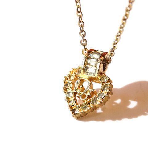 「Christian Dior」 Vintage Gold Tone Rhinestone Heart Design Necklace