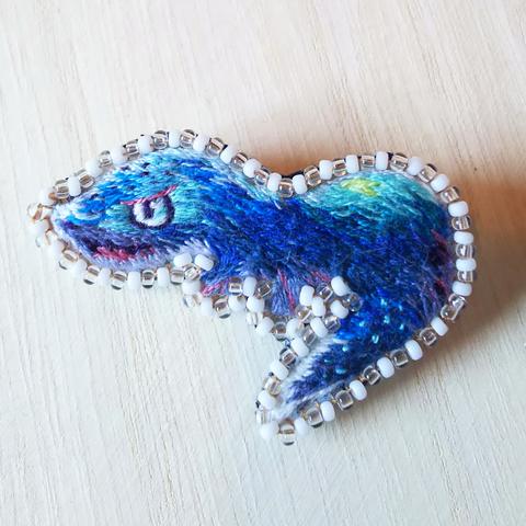 ヒョウモントカゲモドキの手刺繍ブローチ