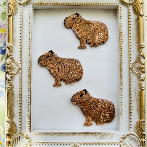 3枚入り　カピバラ刺繍アイロンワッペン　動物シリーズ刺繍アイロンワッペン