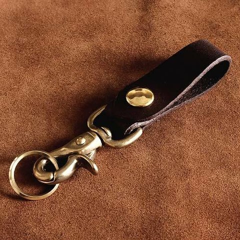 レザーキーホルダー 真鍮レバーナスカン（ブラウン）キーフック 牛革 ベルトフック 革 キーリング 黒 二重カン ダブルリング ブラス