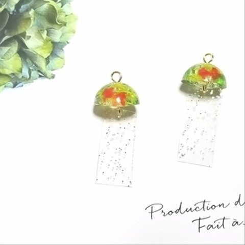 金魚　風鈴ピアス/イヤリング(ペア)