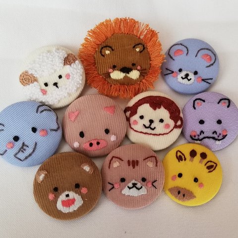 動物刺繍　ブローチ　ヘアゴム