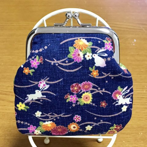 うさぎ柄がま口財布