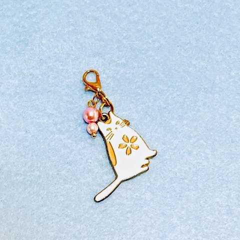 ❣️  桜🌸ネコのマスクチャーム　ペンダントトップ　サクラ　猫　ねこ