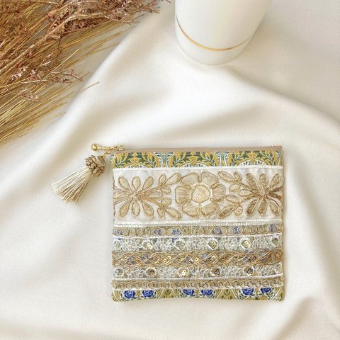 【再販】✧ 祝福シリーズ ✧ ポーチ インド刺繍 小物入れ 花柄 青いバラ