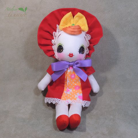 文化人形M（赤ドレスに花柄・紫リボン）