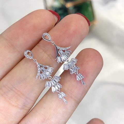 天然ダイヤモンドピアス0.5ct　k18