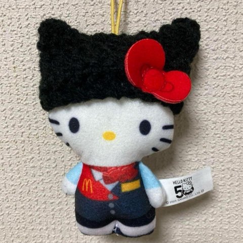 マック ハッピーセット ハローキティ 猫耳 帽子 編み物 サンリオ