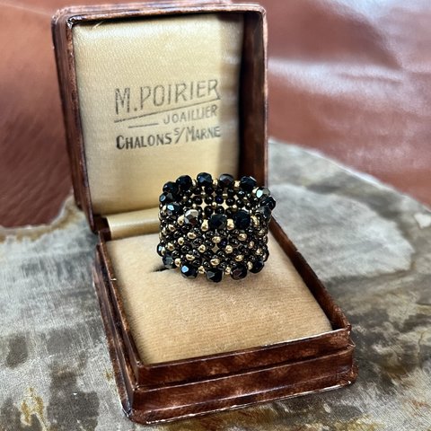 ビーズリング -turkish lace beads ring- 刺繍糸で編んで作る指輪