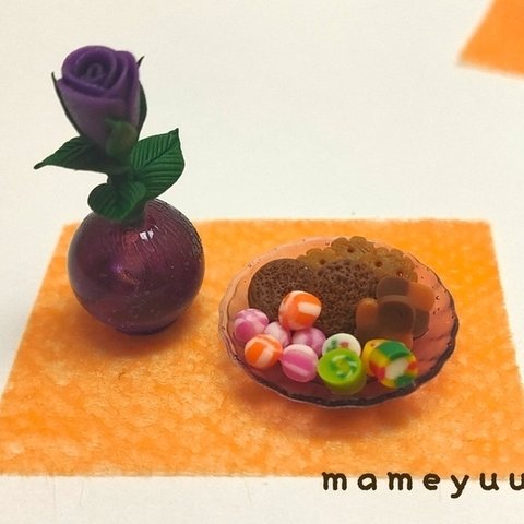 ミニチュア ハロウィン一輪挿しとお菓子のセット①