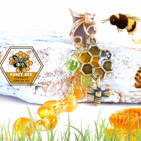 🐝🍯🌲とろり蜂蜜イヤーカフHoneycomb Honey Bee 🌲🍯🐝