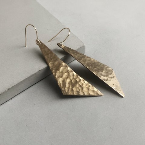 brass pierce hane /真鍮/ピアス/槌目/ハンドメイド