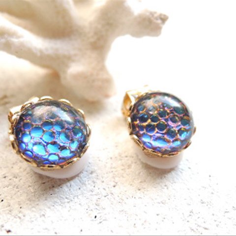 Sea bubble earring マーメイドブルーグリーン 11mm