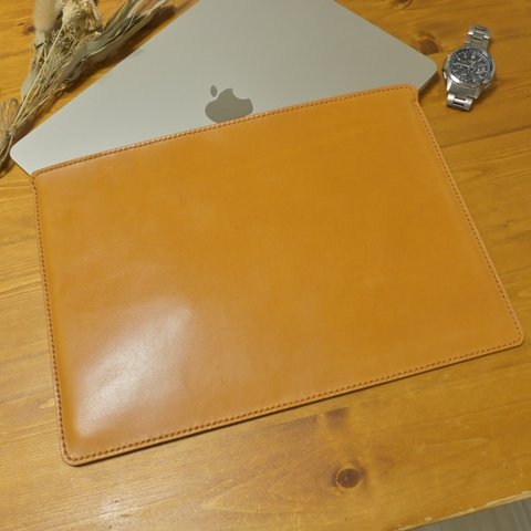 レザー MacBook ケース 13インチ / キャメル